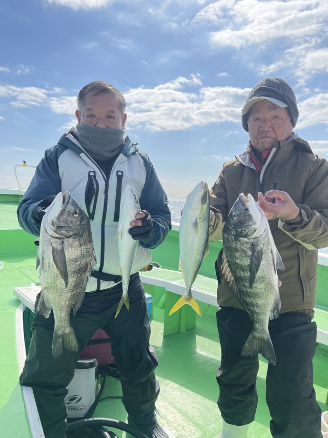 クロダイ・イナダ(ブリ)