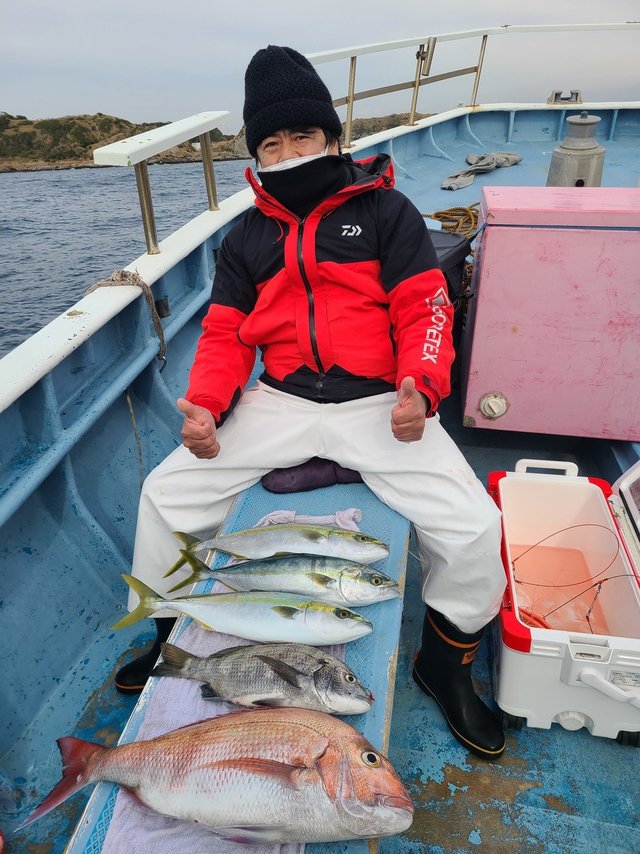 マダイ・クロダイ・イナダ(ブリ)