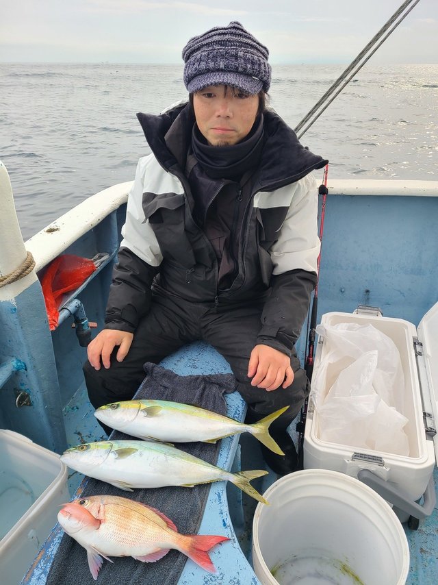 マダイ・イナダ(ブリ)