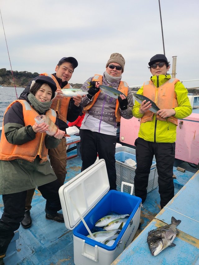 マダイ・イナダ(ブリ)