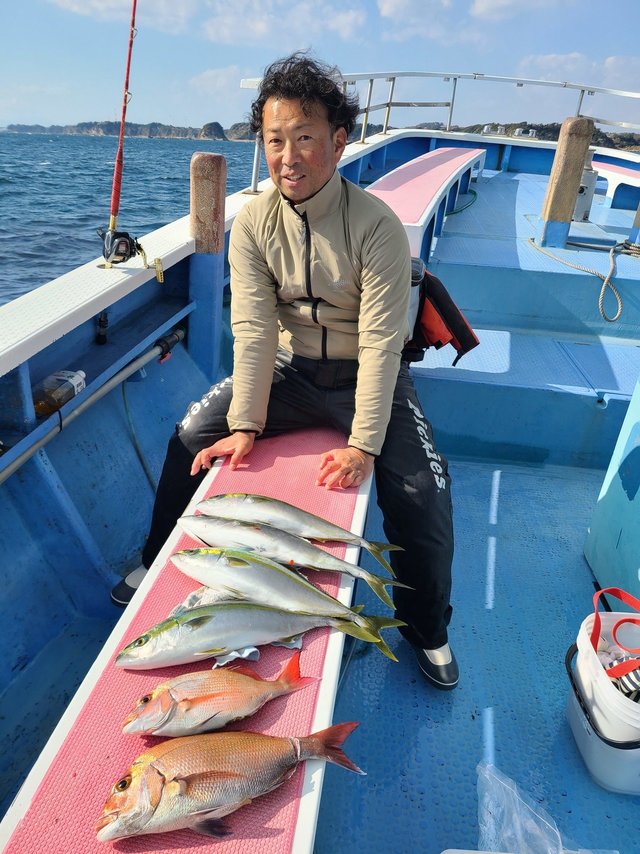 マダイ・イナダ(ブリ)