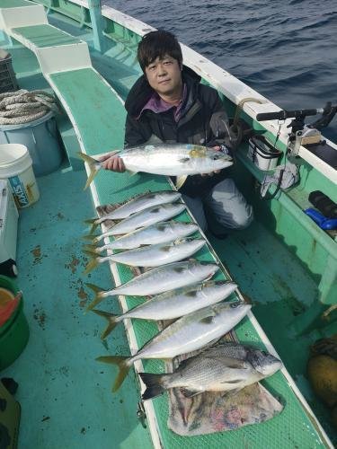 クロダイ・イナダ(ブリ)・ワラサ(ブリ)