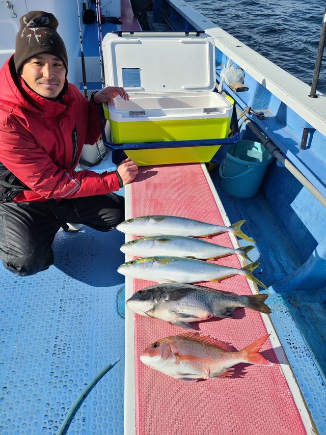 クロダイ・イナダ(ブリ)