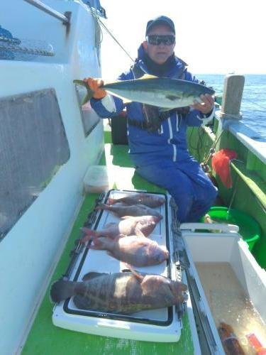 マダイ・ワラサ(ブリ)・ハタ(マハタ)