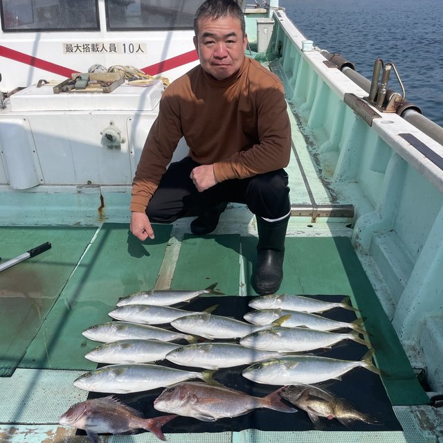 マダイ・ハマチ(ブリ)