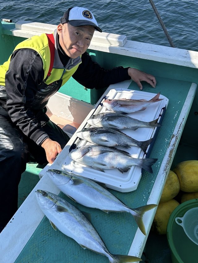 マダイ・クロダイ・イナダ(ブリ)