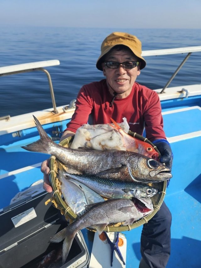 クロムツ・キンメダイ・シロムツ(オオメハタ)