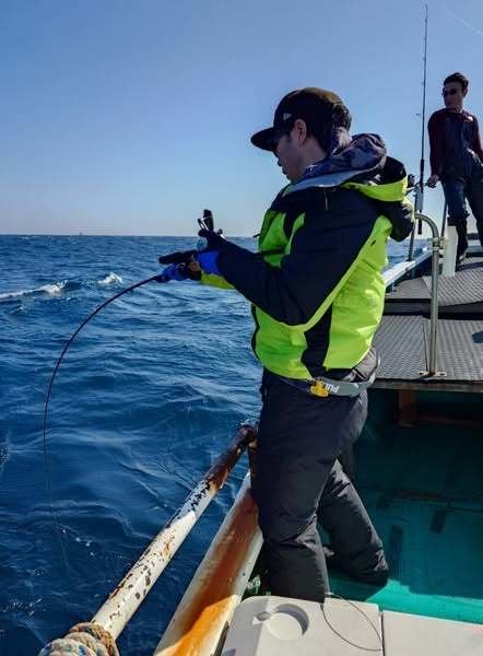 トンボ(ビンナガ)