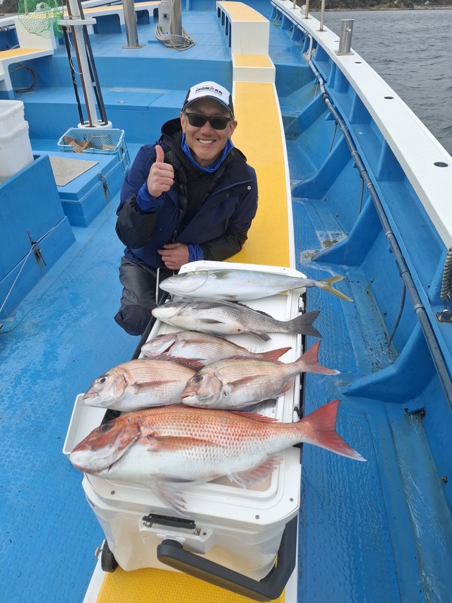 マダイ・クロダイ・イナダ(ブリ)