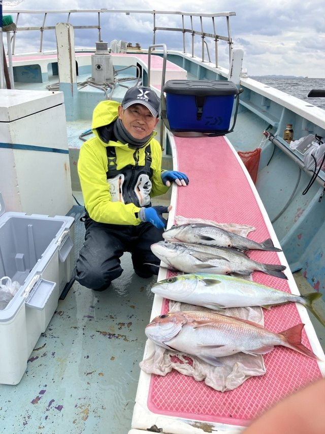 マダイ・クロダイ・イナダ(ブリ)