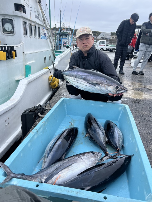 ビンチョウマグロ(ビンナガ)