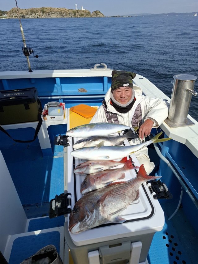 マダイ・イナダ(ブリ)