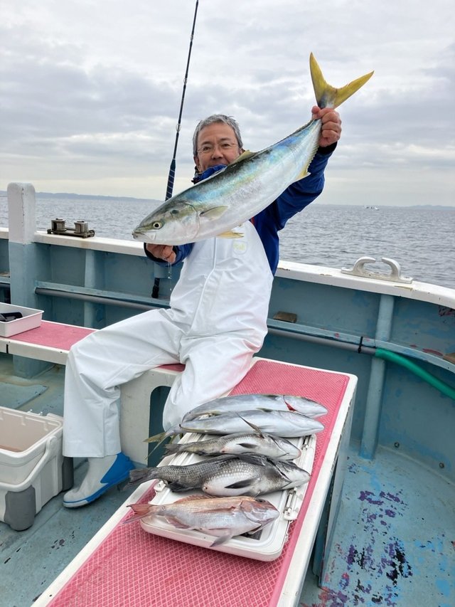 マダイ・クロダイ・イナダ(ブリ)