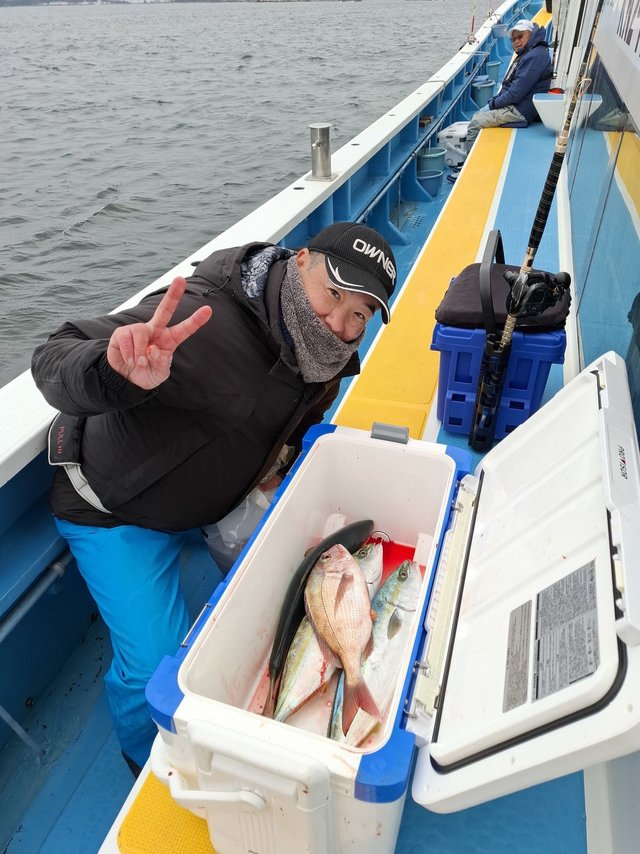 マダイ・イナダ(ブリ)