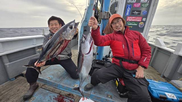 トンボ(ビンナガ)