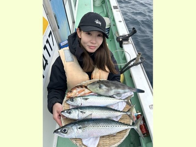 サバ(マサバ)・ウマヅラ(ウマヅラハギ)・オキメバル(ウスメバル)