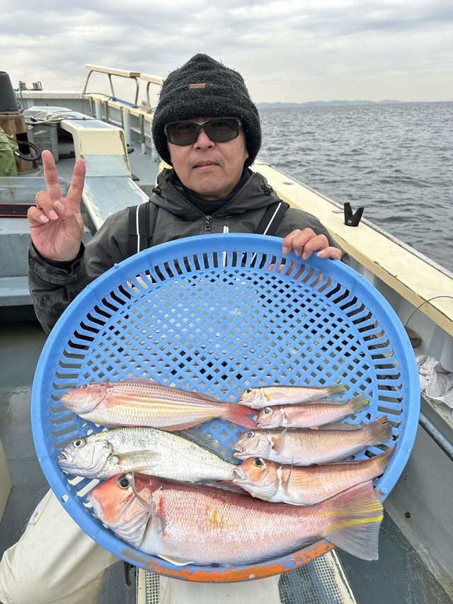 アマダイ(アカアマダイ)・キアマダイ・シロアマダイ・イシモチ(シログチ)・イトヨリ(イトヨリダイ)