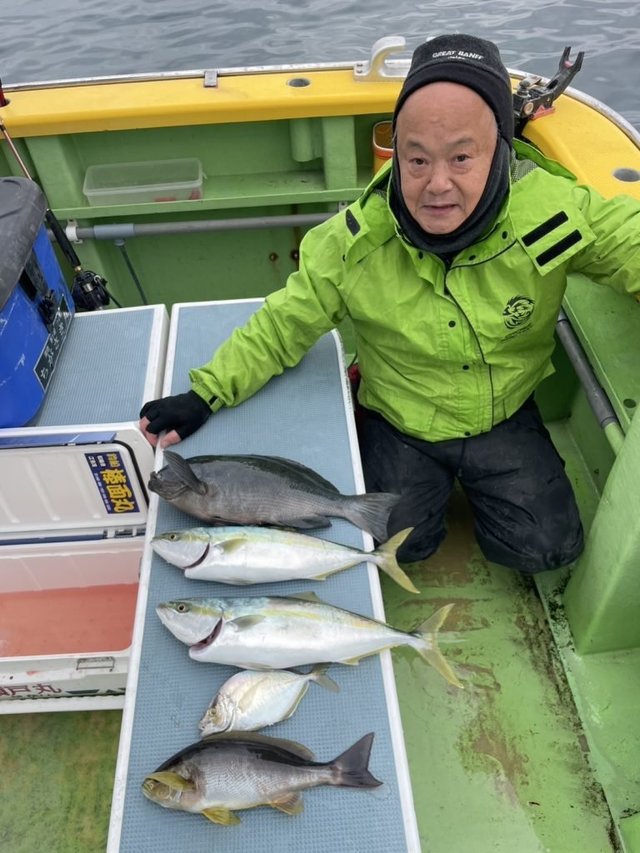 マダイ・イナダ(ブリ)・イサキ