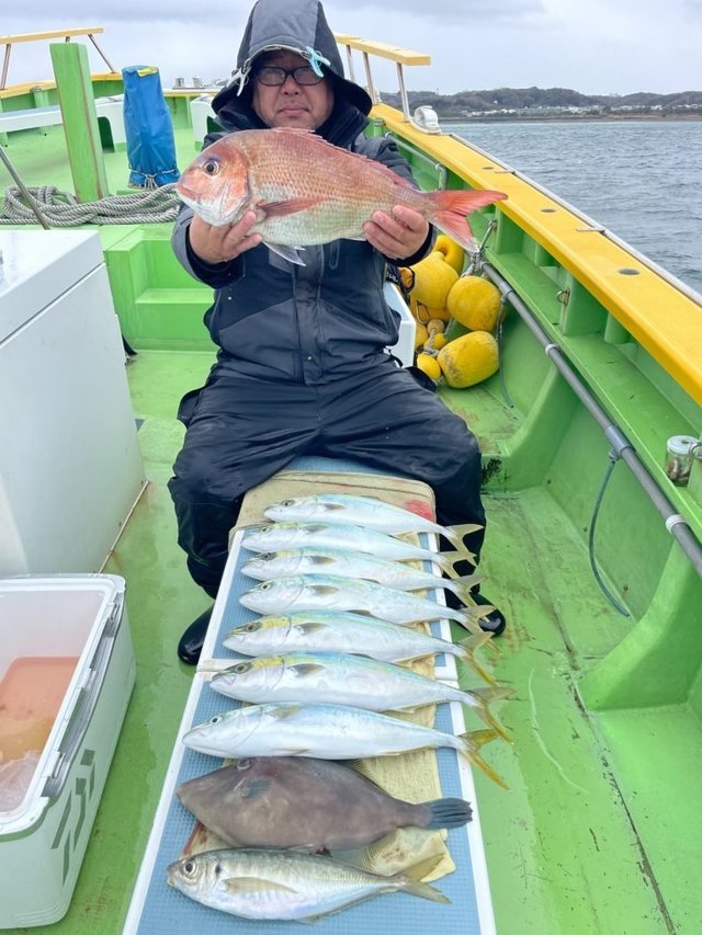 マダイ・アジ(マアジ)・イナダ(ブリ)・ウマヅラ(ウマヅラハギ)