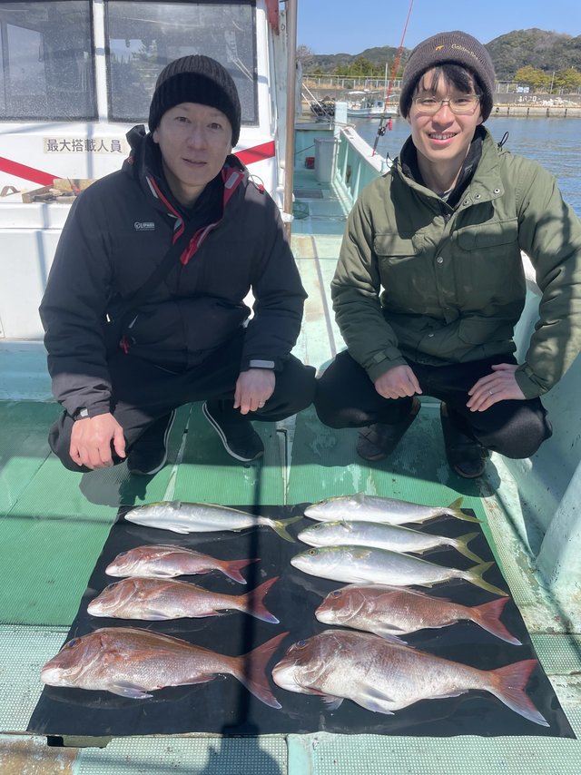 マダイ・ハマチ(ブリ)