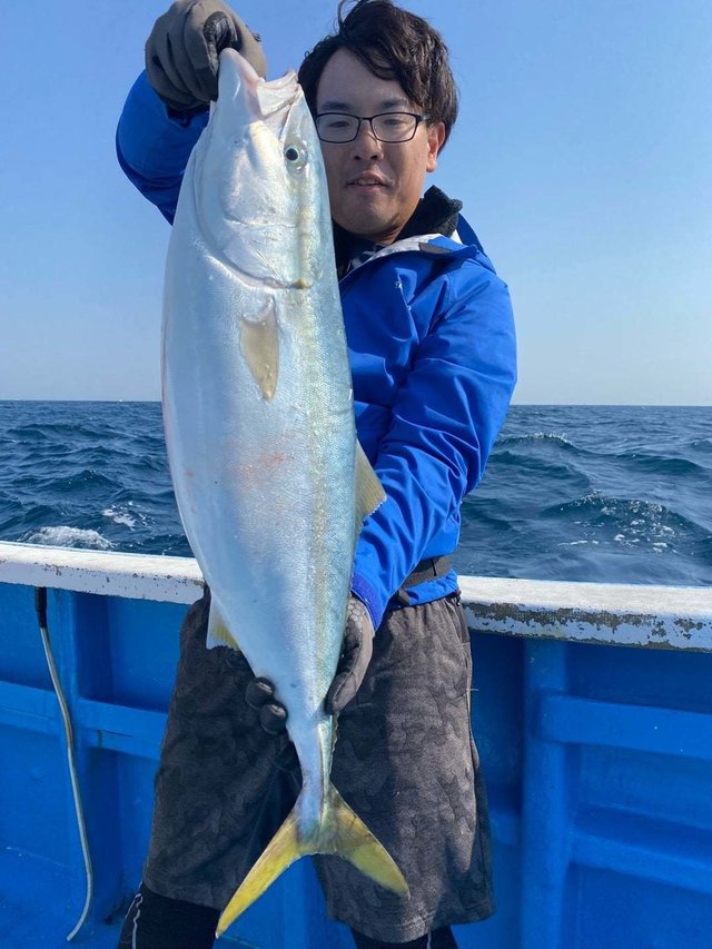 サンパク(ブリ)