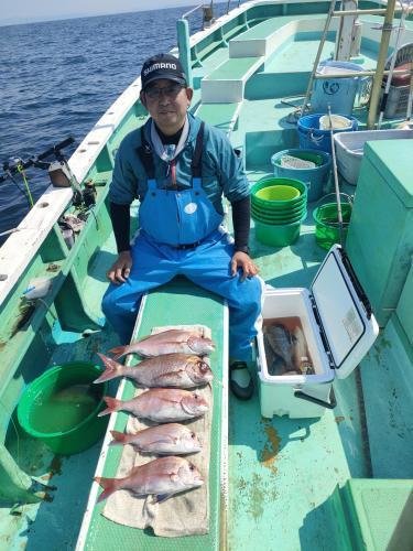 マダイ・クロダイ・イナダ(ブリ)