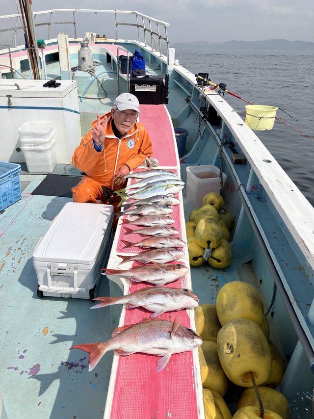 マダイ・イナダ(ブリ)
