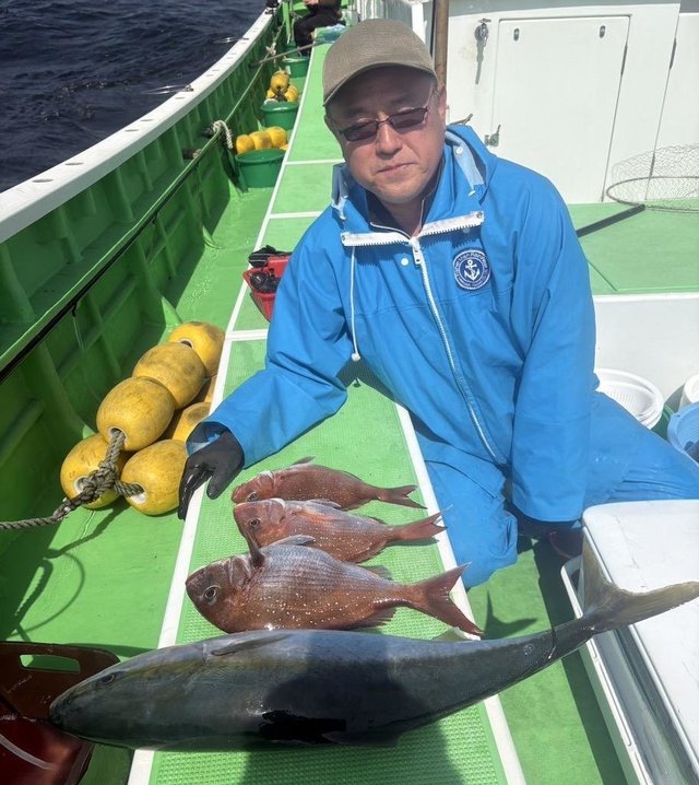 マダイ・ワラサ(ブリ)