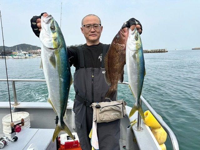 ワラサ(ブリ)・ハマチ(ブリ)