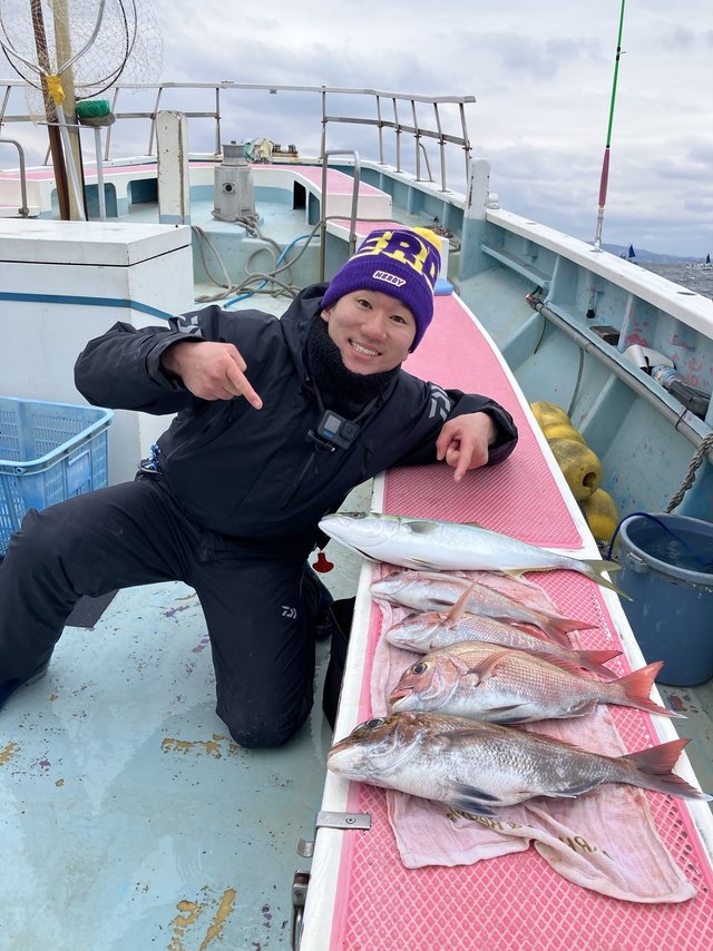 マダイ・イナダ(ブリ)