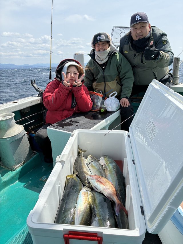 マダイ・マアジ・ブリ