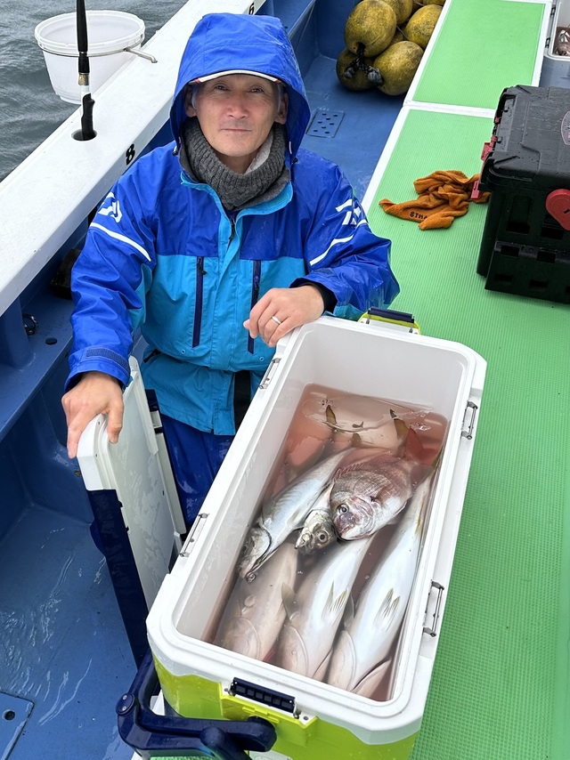 クロダイ・マアジ・イナダ(ブリ)