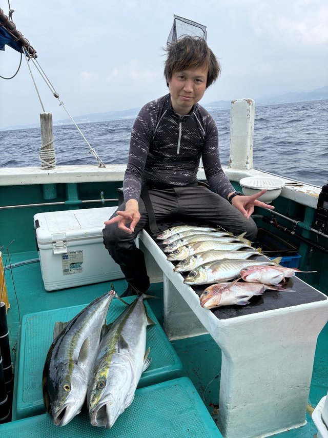 マダイ・マアジ・ブリ