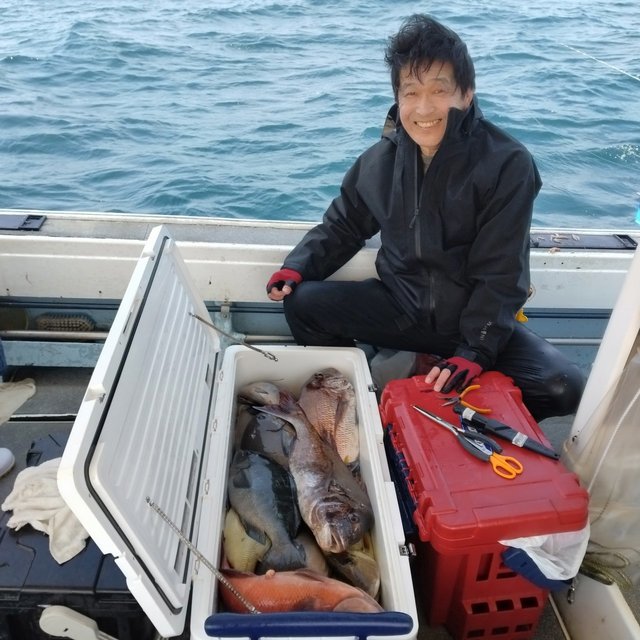 マダイ・クロ(メジナ)