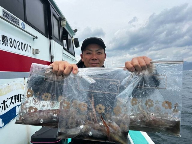 マルイカ(ケンサキイカ)