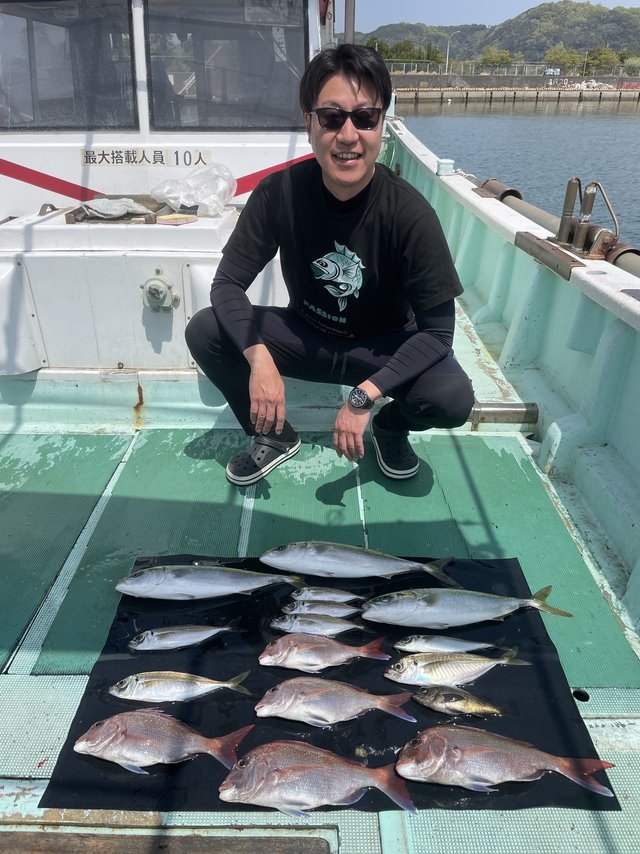 マダイ・ハマチ(ブリ)