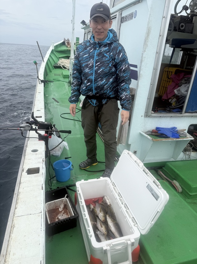 イサギ(イサキ)