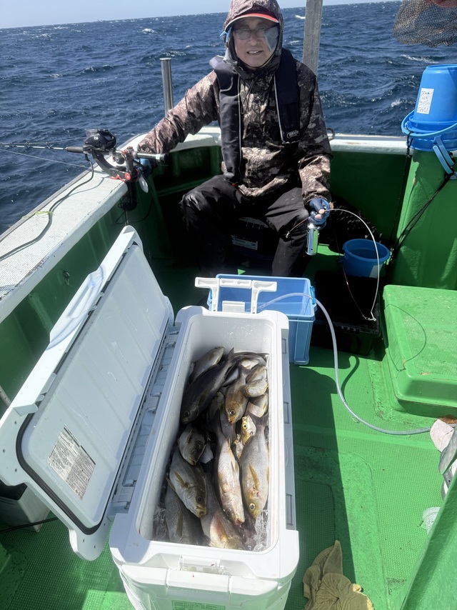 イサギ(イサキ)