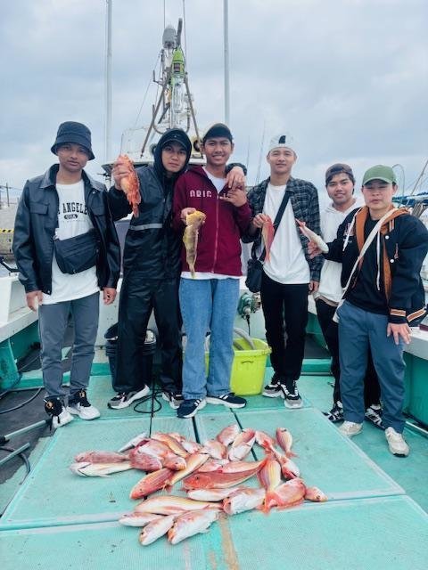 レンコダイ(キダイ)・アオナ(アオハタ)・イトヨリ(イトヨリダイ)・アラカブ(カサゴ)・ホウボウ