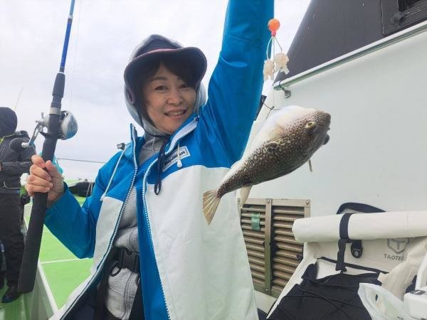 ショウサイフグ