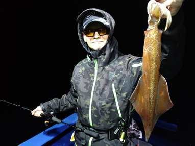 マイカ(ケンサキイカ)