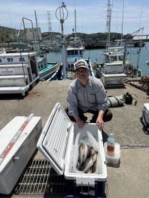 イサギ(イサキ)