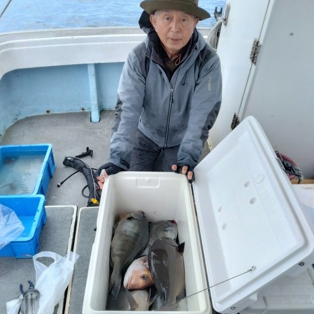 マダイ・クロ(メジナ)