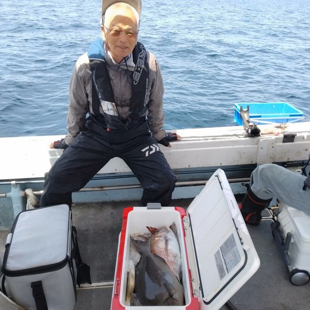 マダイ・クロ(メジナ)