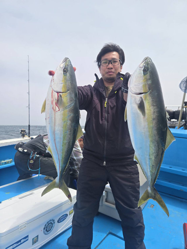 ワラサ(ブリ)・ヒラマサ