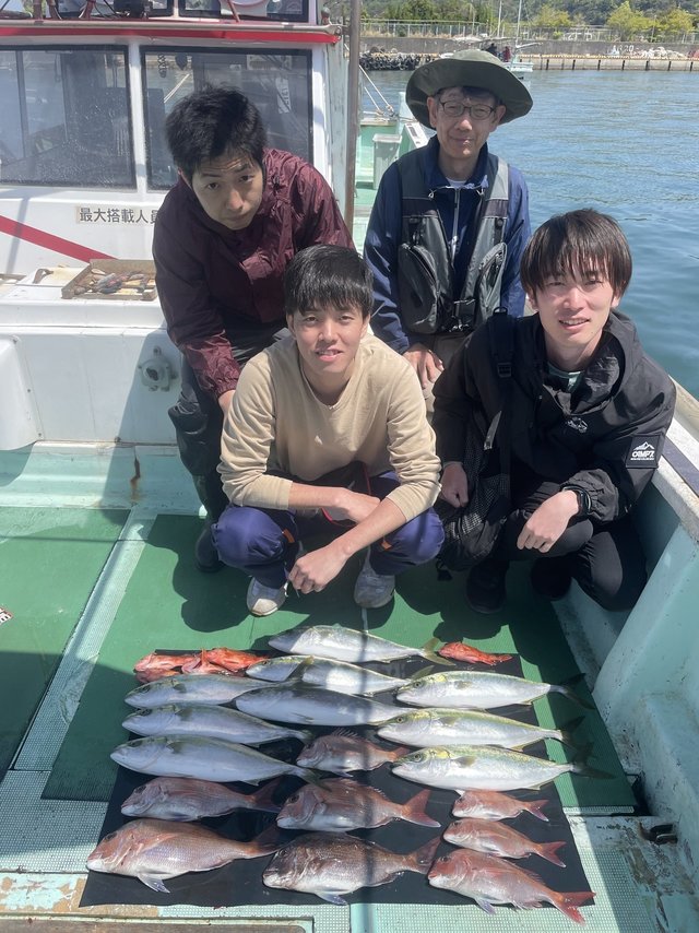 マダイ・ハマチ(ブリ)