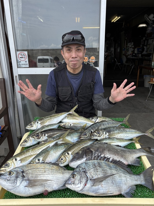 クロダイ・アジ(マアジ)