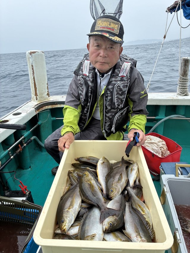 イサギ(イサキ)