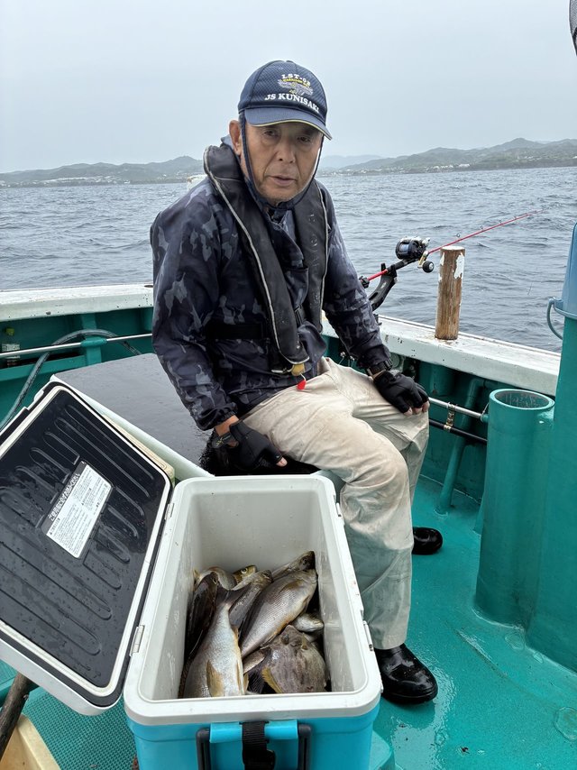 イサギ(イサキ)