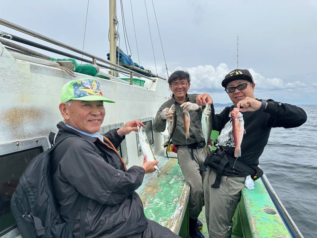 アジ(マアジ)・アマダイ(アカアマダイ)